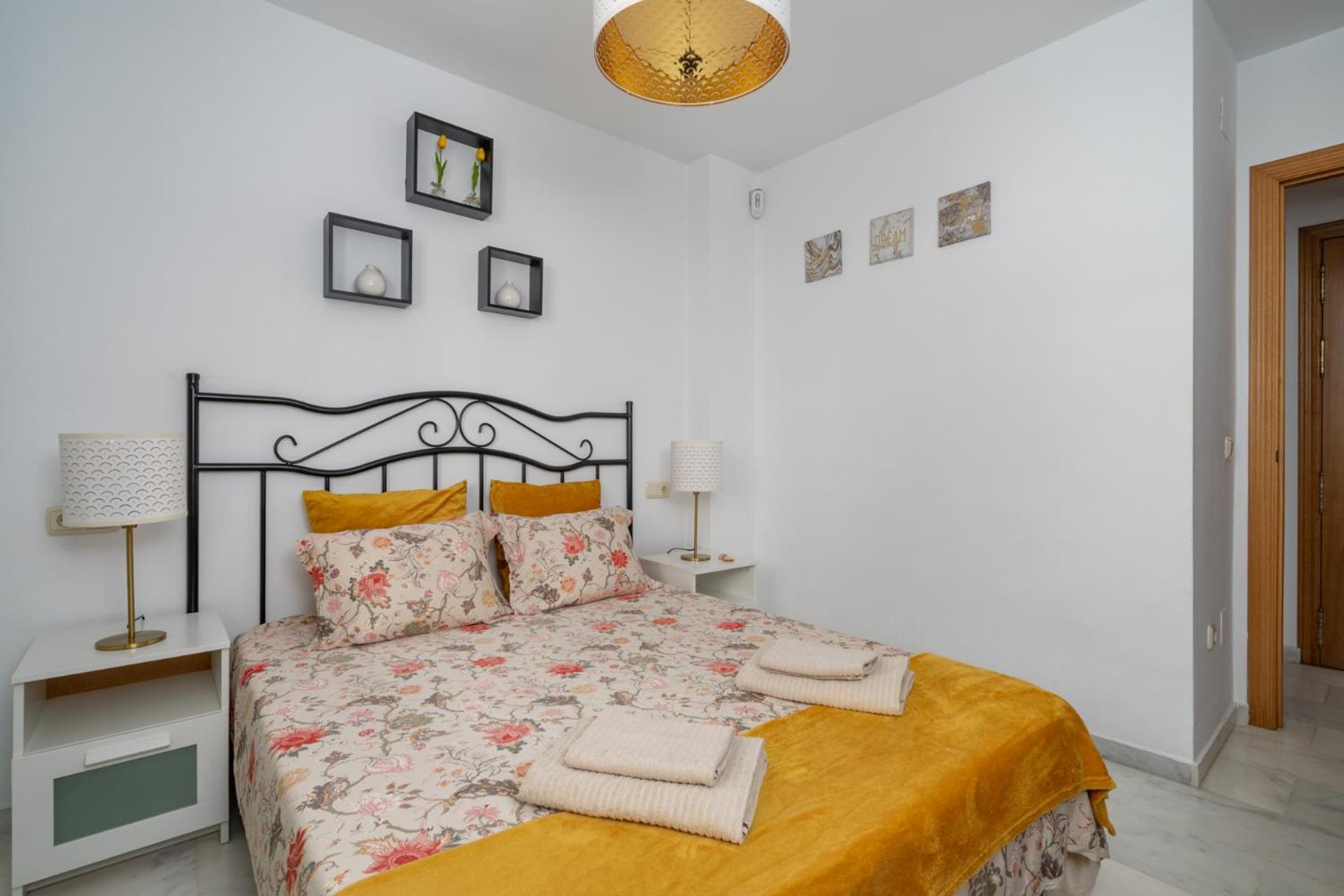 Nice Apartments 20 Meters From The Beach Fuengirola Exterior photo